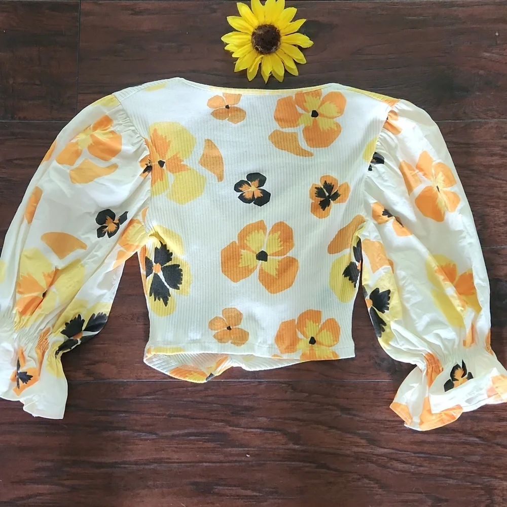 Zara Women's Floral V-Neck Top White and Orange